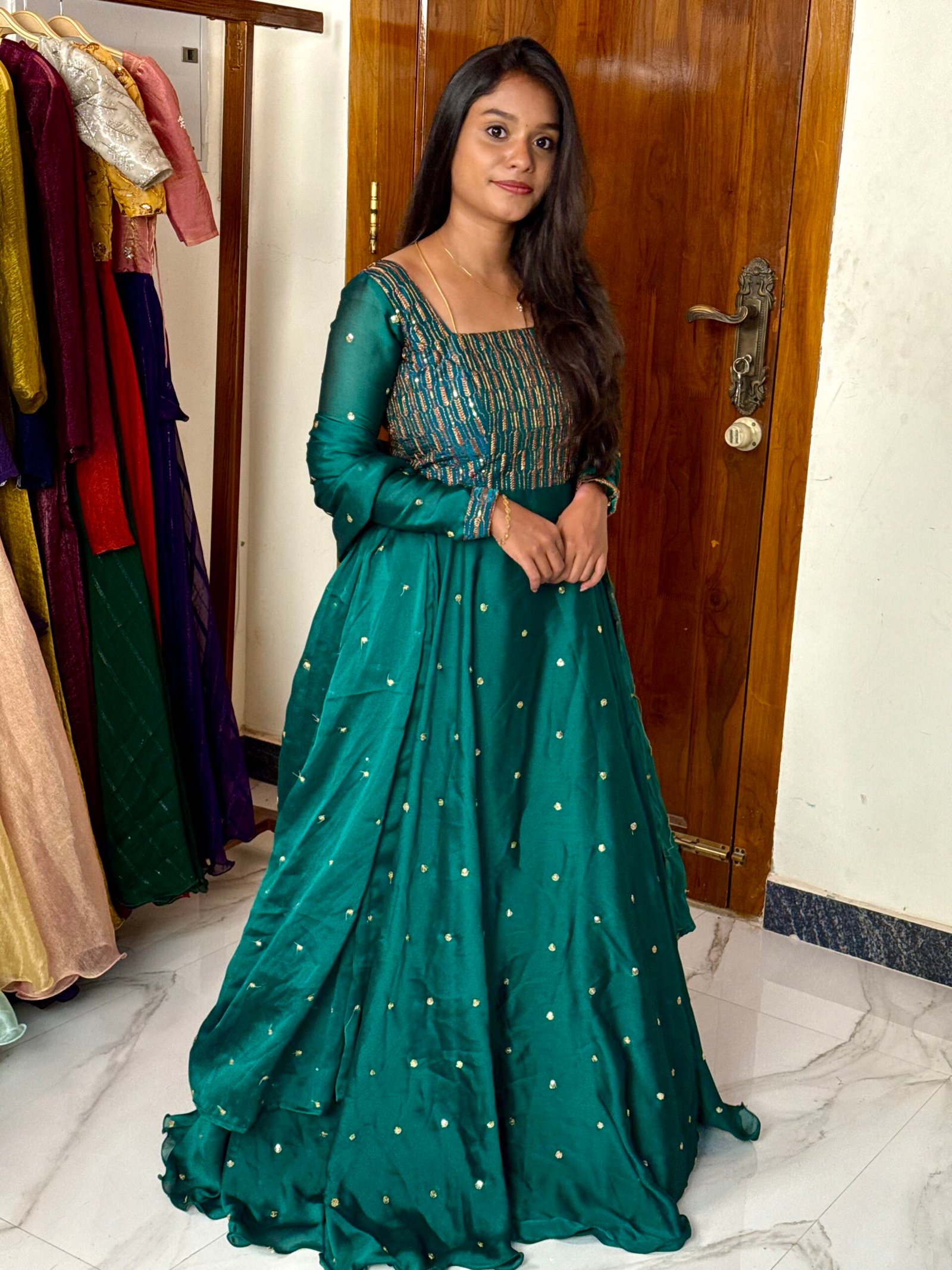 Dazzling - Peacock Green