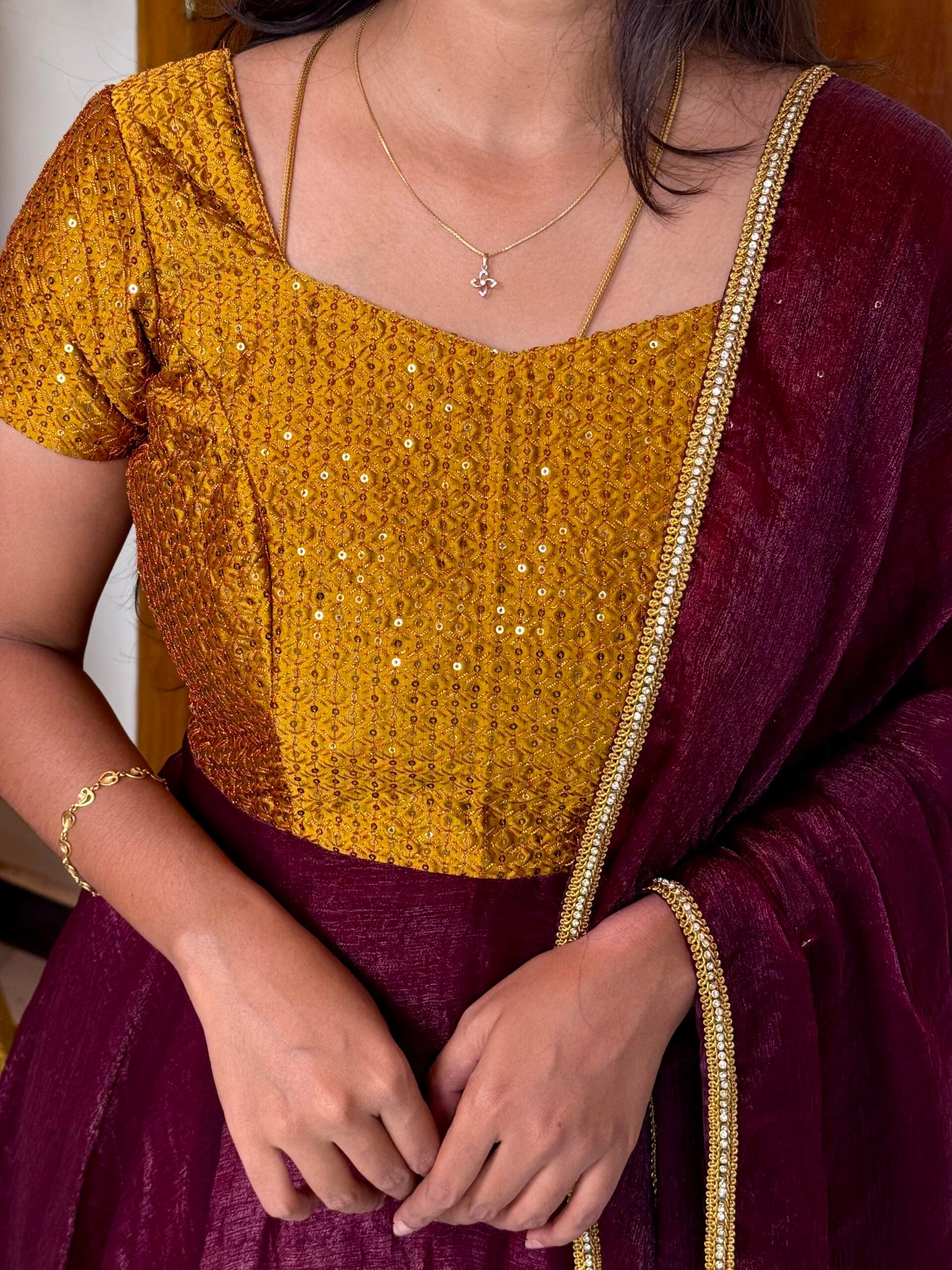 Festival - Gold And Wine