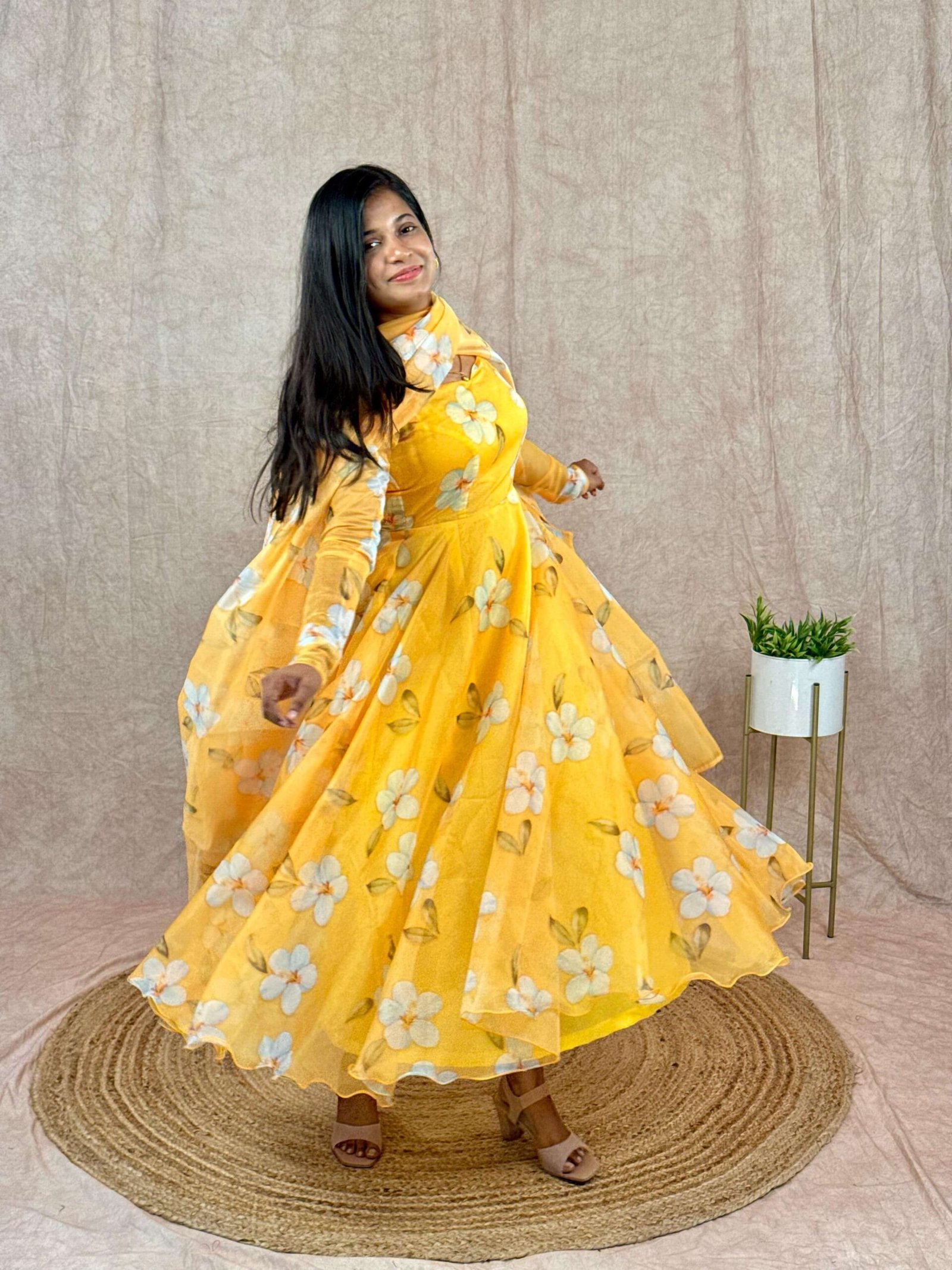 FLORAL ORGANZA -YELLOW (Maxi)