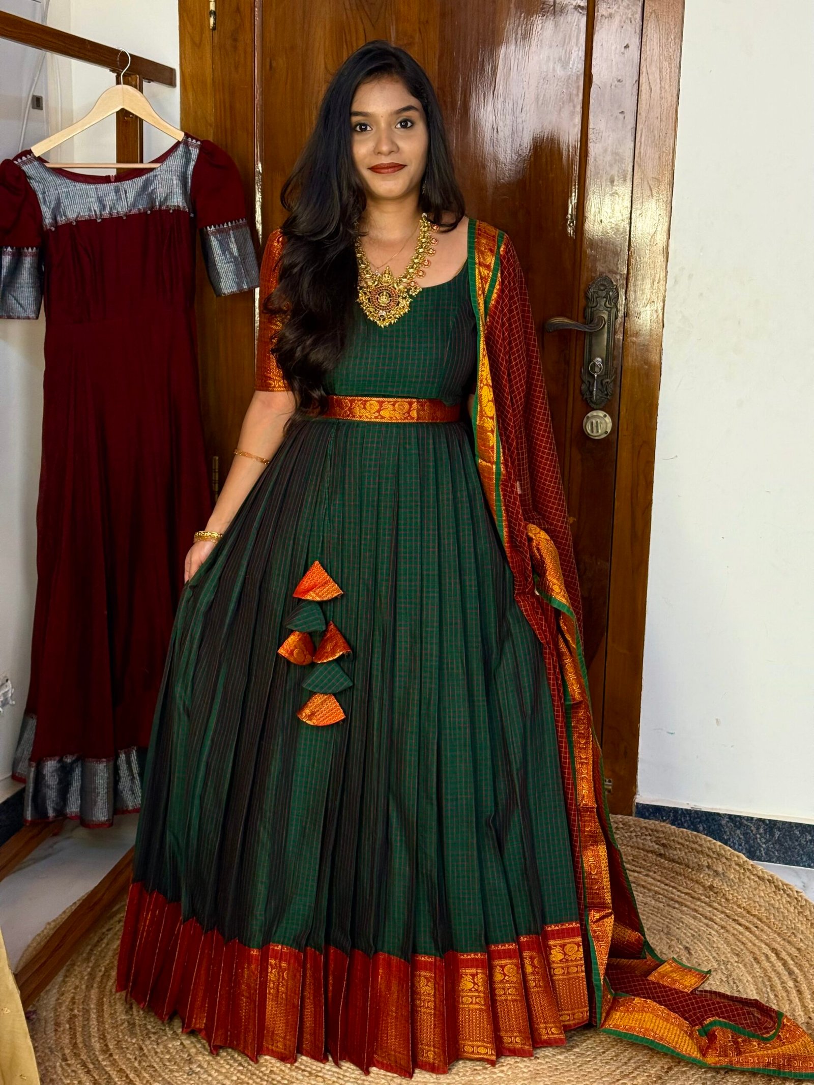 Karigai Checks Hallf saree - Dark Green And Maroon