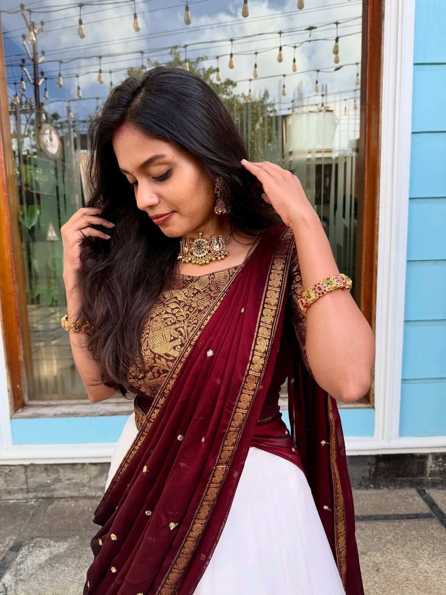 ONAM MAYIL - BROWN (Lehenga)
