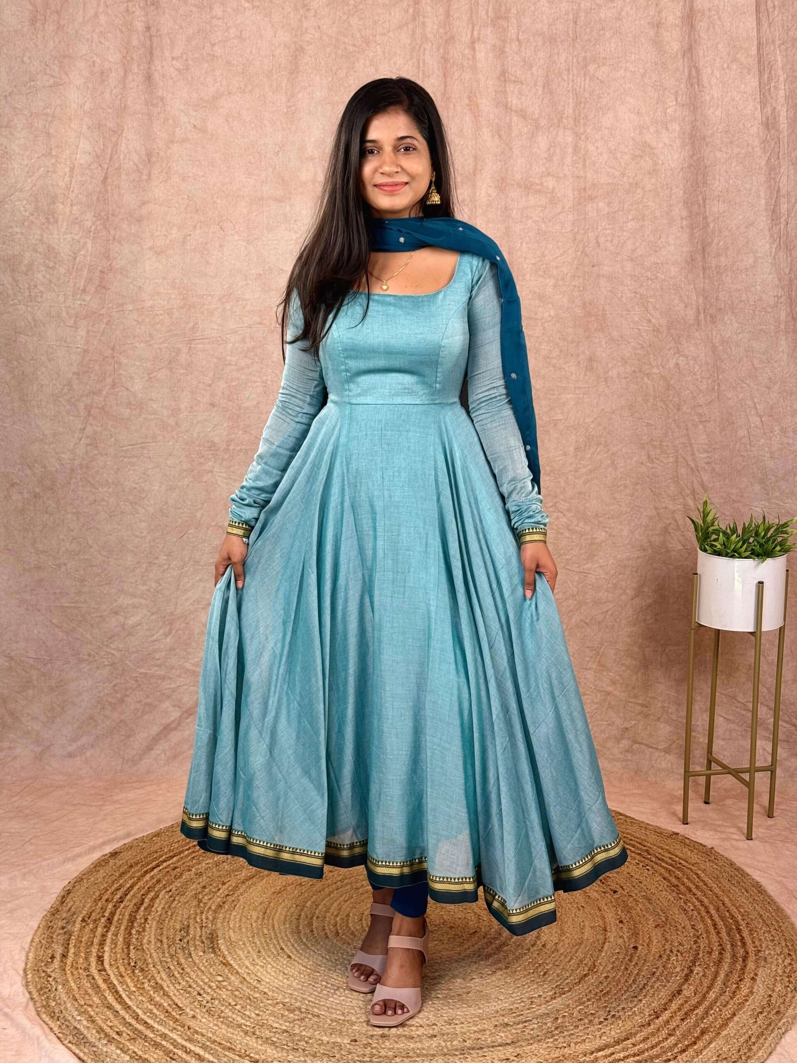 THOORIGAI - SKY BLUE & TEAL (Maxi)
